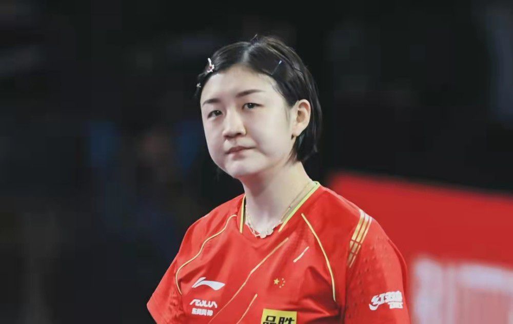 张子洲顿时吓得一哆嗦，急忙哭着哀求道：叶大师。